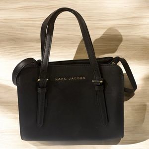Marc Jacobs black leather bag